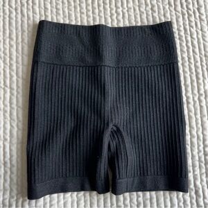 Luxe Seamless shorts